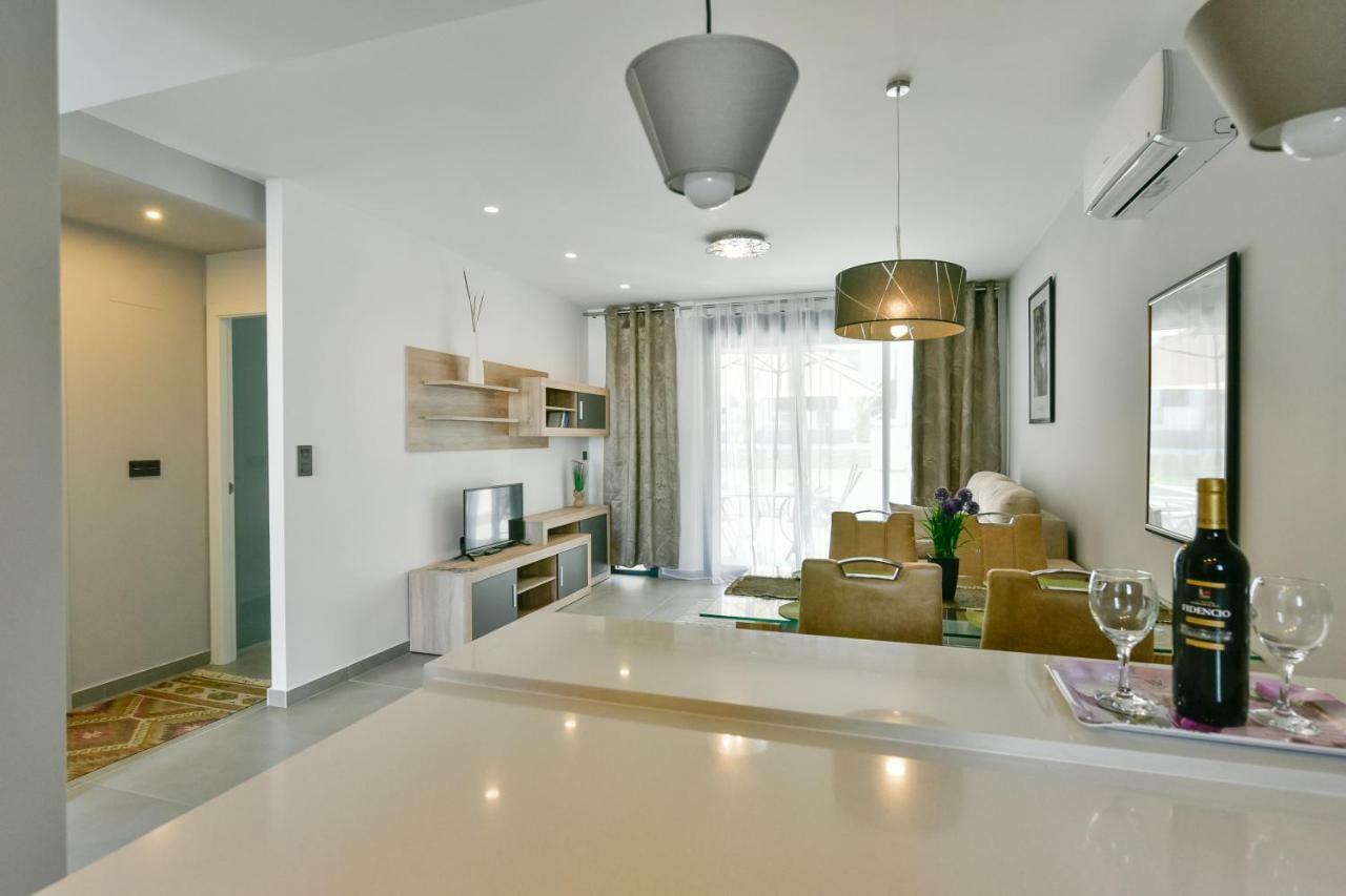 Oasis Beach IX Puntaprima Apartment Torrevieja Ngoại thất bức ảnh