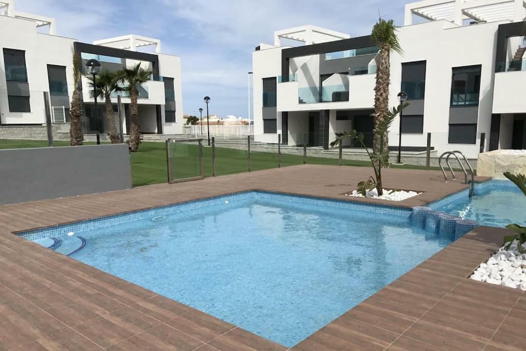 Oasis Beach IX Puntaprima Apartment Torrevieja Ngoại thất bức ảnh